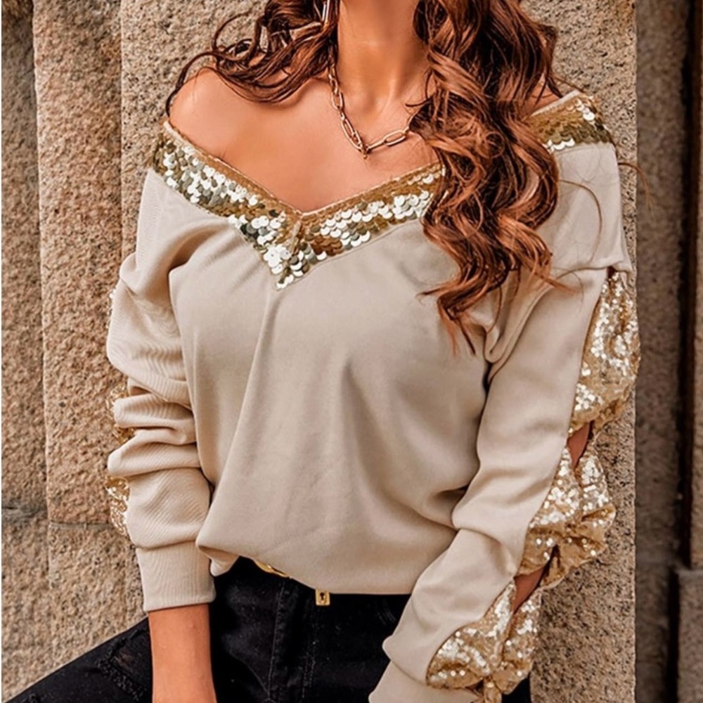 Contrast Sequins Bowknot Design Cutout Top